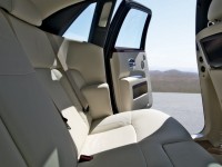 Rolls-Royce Ghost 2010 photo